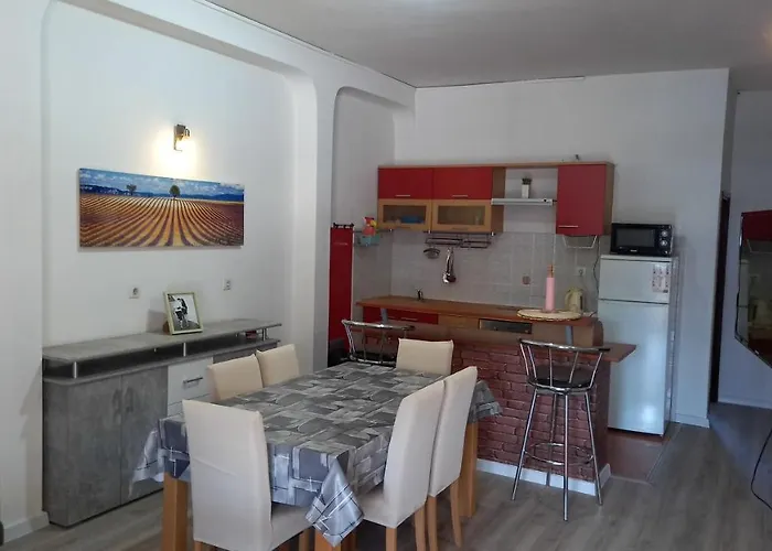 Chiara Apartament *